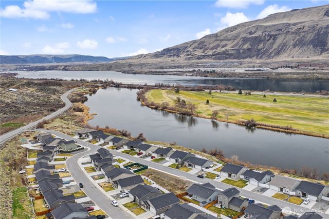 436 Hammond Lane, Rock Island, WA 98850