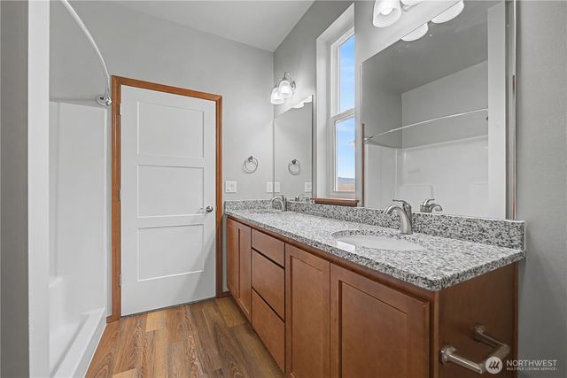 436 Hammond Lane, Rock Island, WA 98850