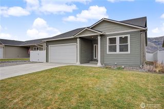 436 Hammond Lane, Rock Island, WA 98850