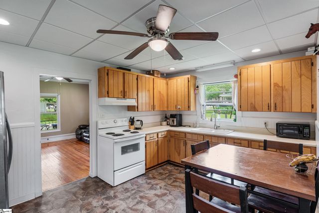 507 N Pearson Street, Woodruff, SC 29388