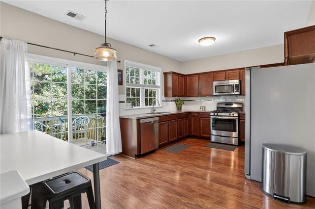 4130 Glenaire Way NW, Acworth, GA 30101