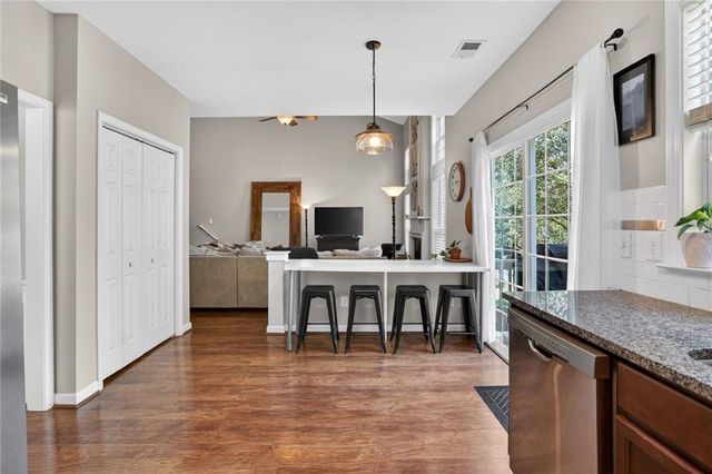 4130 Glenaire Way NW, Acworth, GA 30101