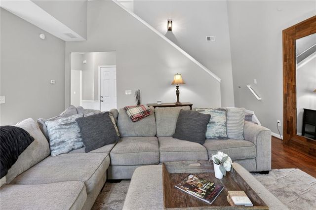 4130 Glenaire Way NW, Acworth, GA 30101
