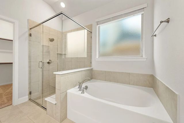 1232 Starlight Avenue, Aubrey, TX 76227