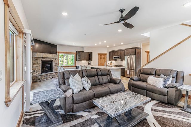 6872 Timber Lane, Portola, CA 96122