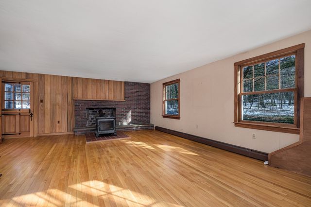 445 Glen Rd, Weston, MA 02493