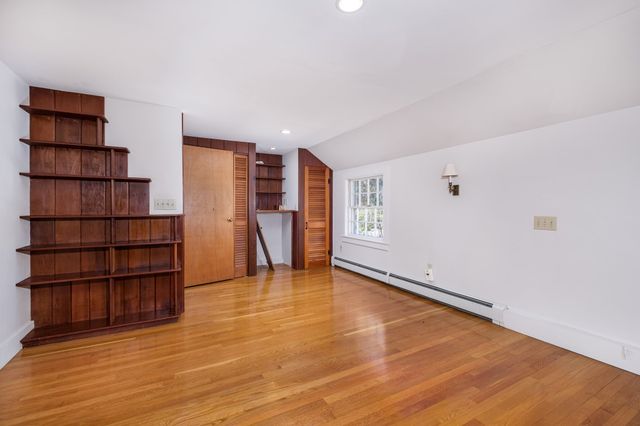 445 Glen Rd, Weston, MA 02493