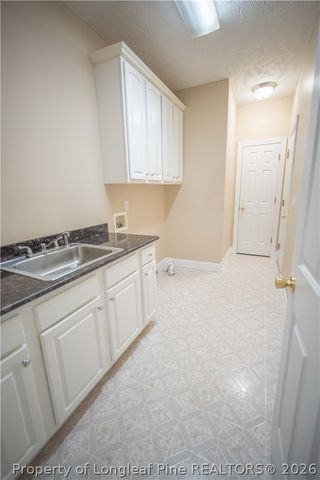 6826 Surrey Road, Fayetteville, NC 28306