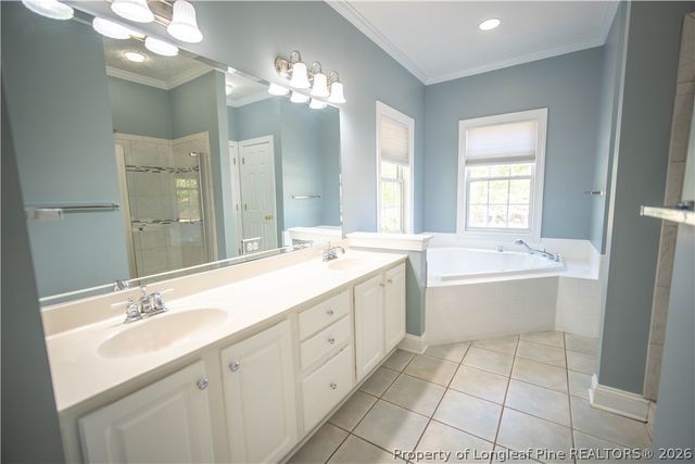 6826 Surrey Road, Fayetteville, NC 28306