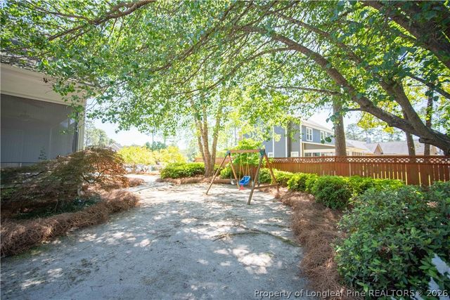 6826 Surrey Road, Fayetteville, NC 28306