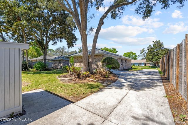 1618 BRISTOL Place, Orange Park, FL 32073