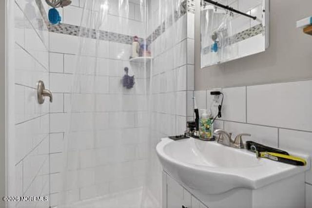 247 Cottrell Road, Matawan, NJ 07747