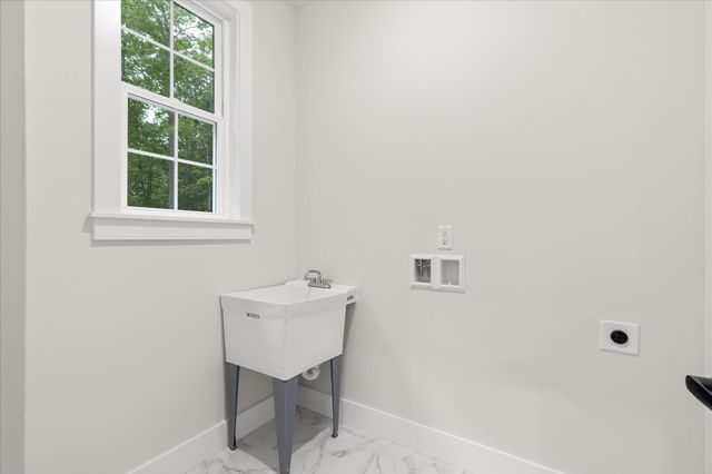 2119 Oak Street, Signal Mountain, TN 37377