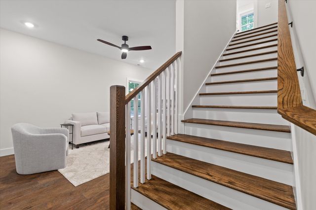 2119 Oak Street, Signal Mountain, TN 37377