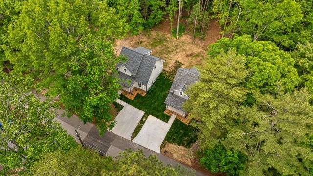 2119 Oak Street, Signal Mountain, TN 37377