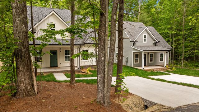 2119 Oak Street, Signal Mountain, TN 37377