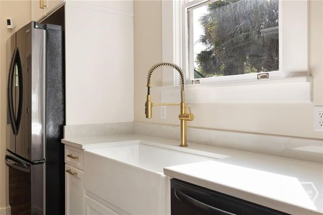 627 W 37th Street, Savannah, GA 31401