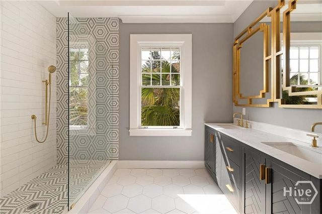 627 W 37th Street, Savannah, GA 31401