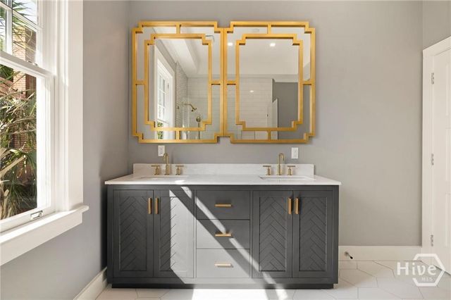 627 W 37th Street, Savannah, GA 31401