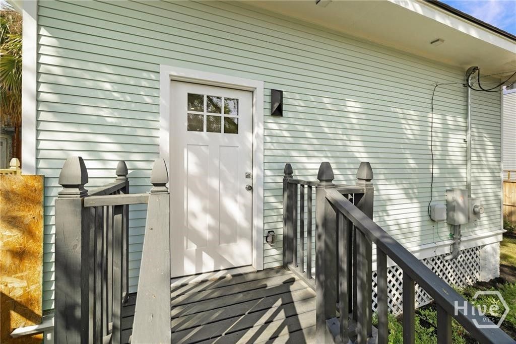 Image 20 of property listing at 627 W 37th Street, Savannah, GA 31401