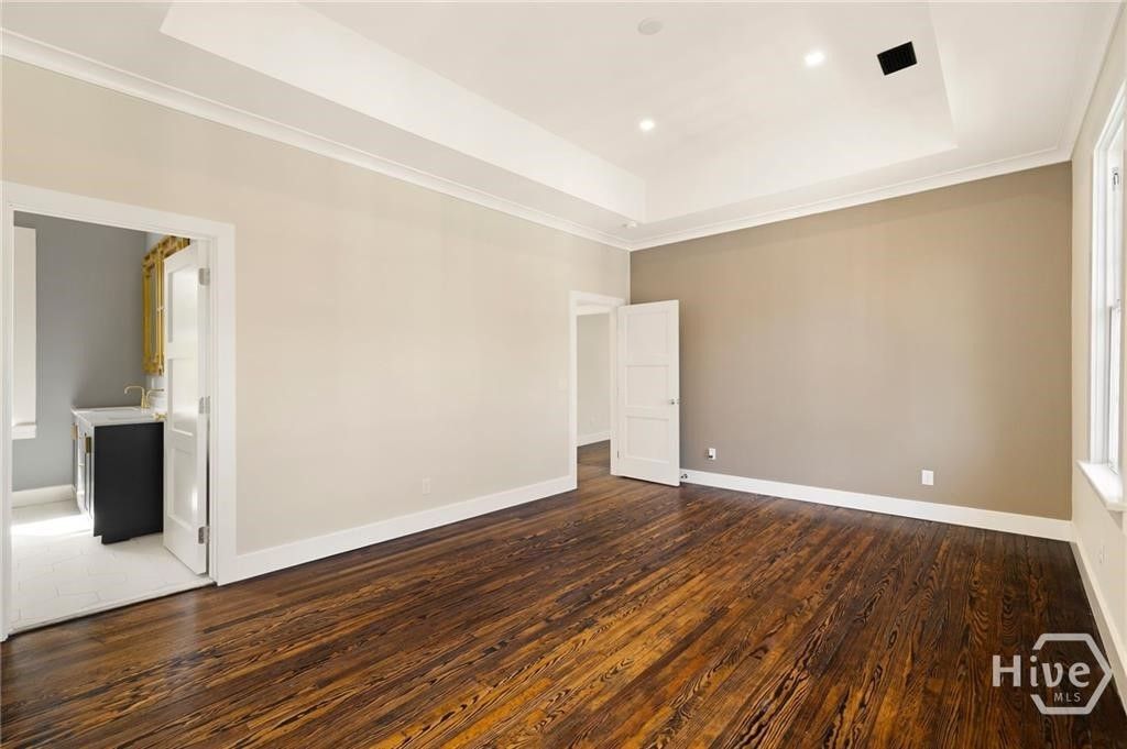 Image 33 of property listing at 627 W 37th Street, Savannah, GA 31401