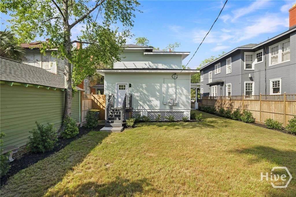 Image 44 of property listing at 627 W 37th Street, Savannah, GA 31401