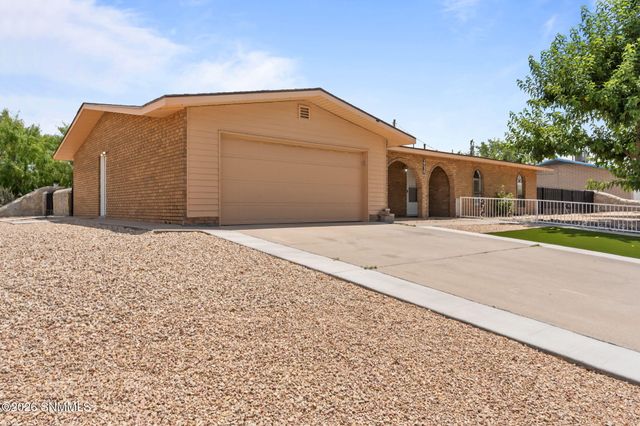 2716 Johnson Street, Las Cruces, NM 88005