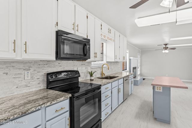 2716 Johnson Street, Las Cruces, NM 88005