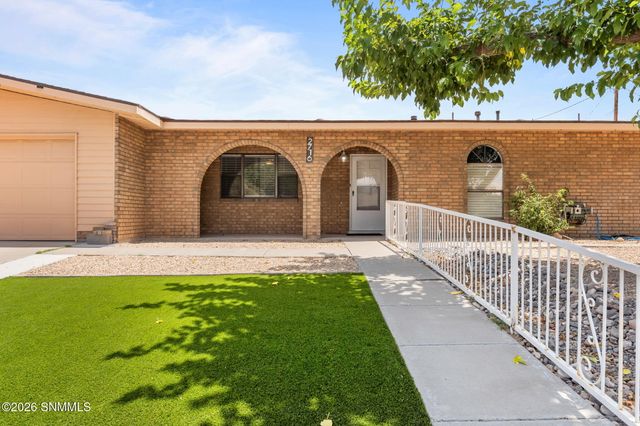 2716 Johnson Street, Las Cruces, NM 88005
