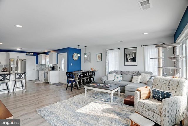 28 SHIP DR, Little Egg Harbor Twp, NJ 08087