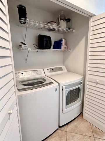 824 NW 124TH DRIVE, Newberry, FL 32669