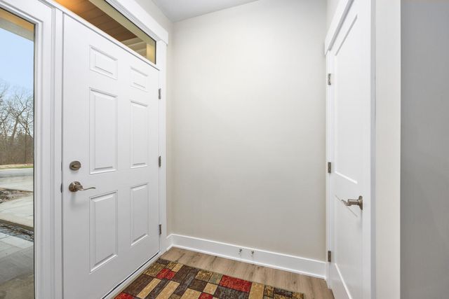 2221 Watertown Way Ne, City Of Grand Rapids, MI 49505