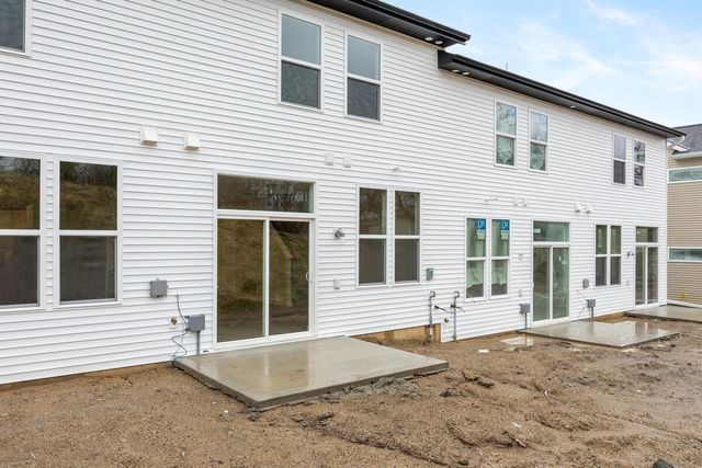 2221 Watertown Way Ne, City Of Grand Rapids, MI 49505