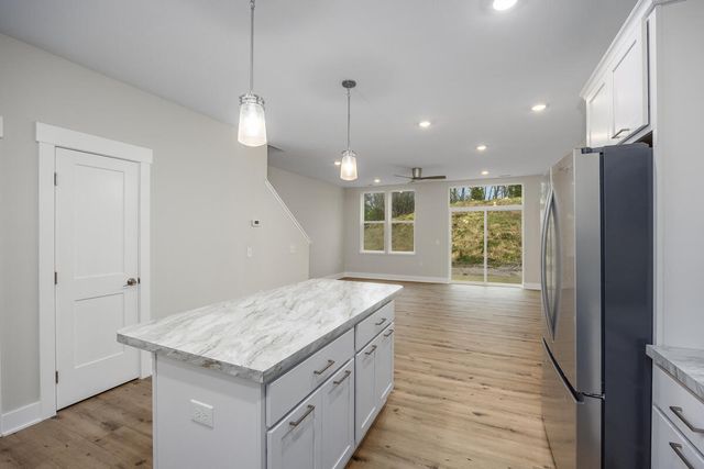 2221 Watertown Way Ne, City Of Grand Rapids, MI 49505