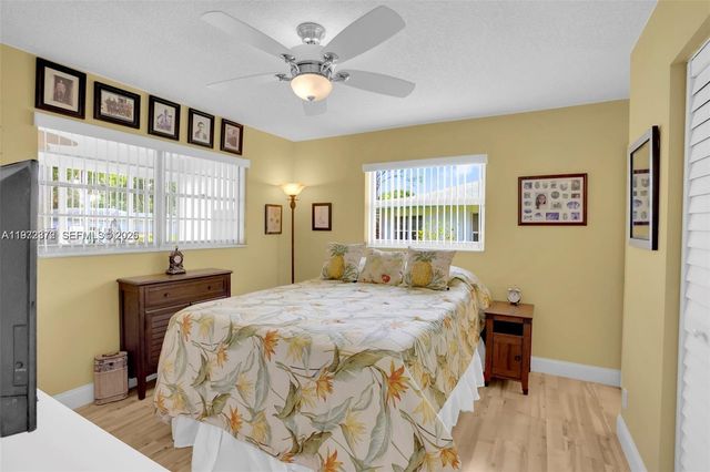 841 Meadowlark Ln, Delray Beach, FL 33445