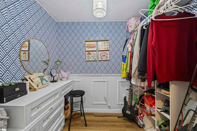 141 W Waters Edge Lane, West Union, SC 29696