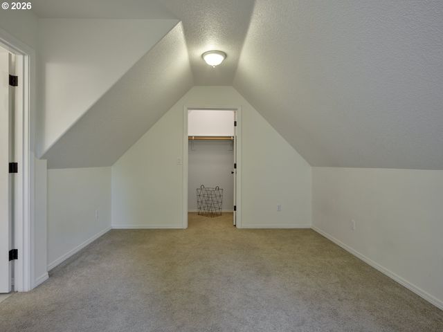2205 Nw 138TH St, Vancouver, WA 98685