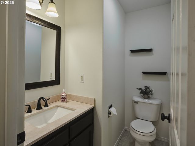 2205 Nw 138TH St, Vancouver, WA 98685