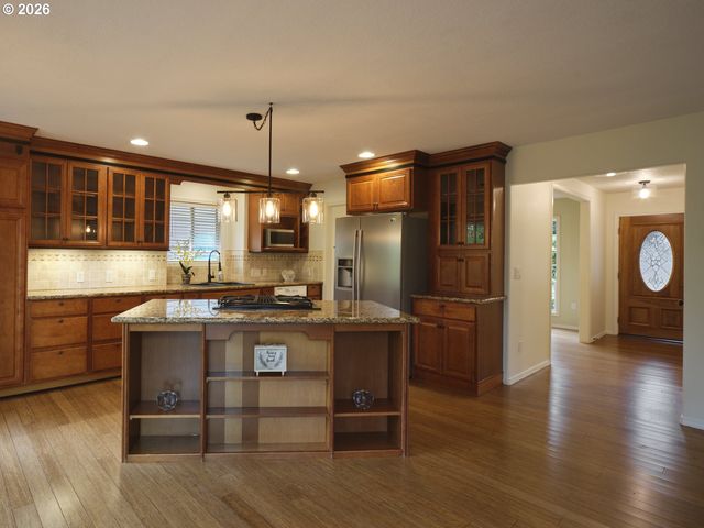 2205 Nw 138TH St, Vancouver, WA 98685