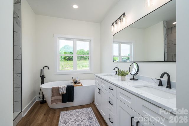 6268 Hill Gates Trail 36, Cherryville, NC 28021