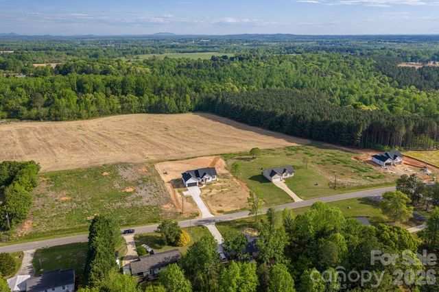 6268 Hill Gates Trail 36, Cherryville, NC 28021