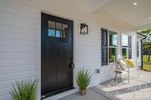 6268 Hill Gates Trail 36, Cherryville, NC 28021