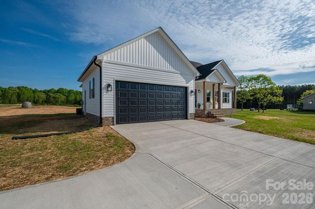 6268 Hill Gates Trail 36, Cherryville, NC 28021