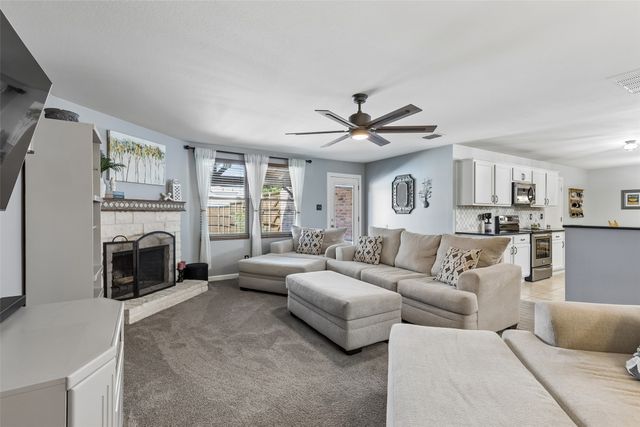 2903 Meadow Bluff Drive, Wylie, TX 75098