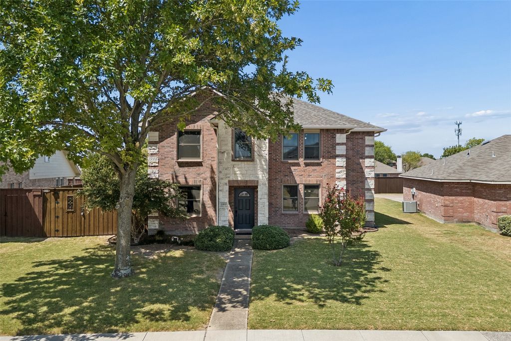 2903 Meadow Bluff Drive, Wylie, TX 75098