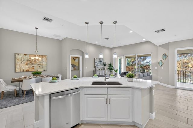 7538 DIVOT LOOP 2D, Lakewood Ranch, FL 34202