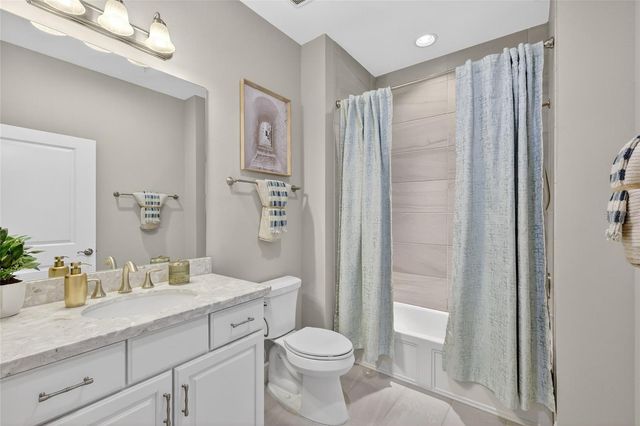 7538 DIVOT LOOP 2D, Lakewood Ranch, FL 34202