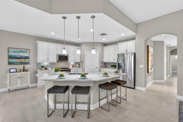 7538 DIVOT LOOP 2D, Lakewood Ranch, FL 34202