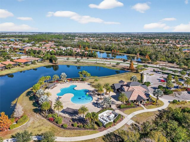 7538 DIVOT LOOP 2D, Lakewood Ranch, FL 34202