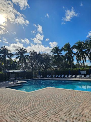 1498 Barcelona Way 3-21, Fort Lauderdale, FL 33327